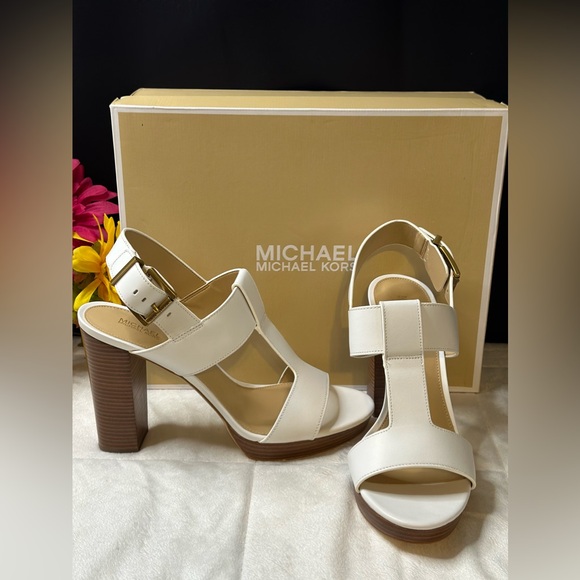 New Michael Kors Becker T Strap Leather Rare Optic White Block Heel 9.5M w/Box - Picture 3 of 16